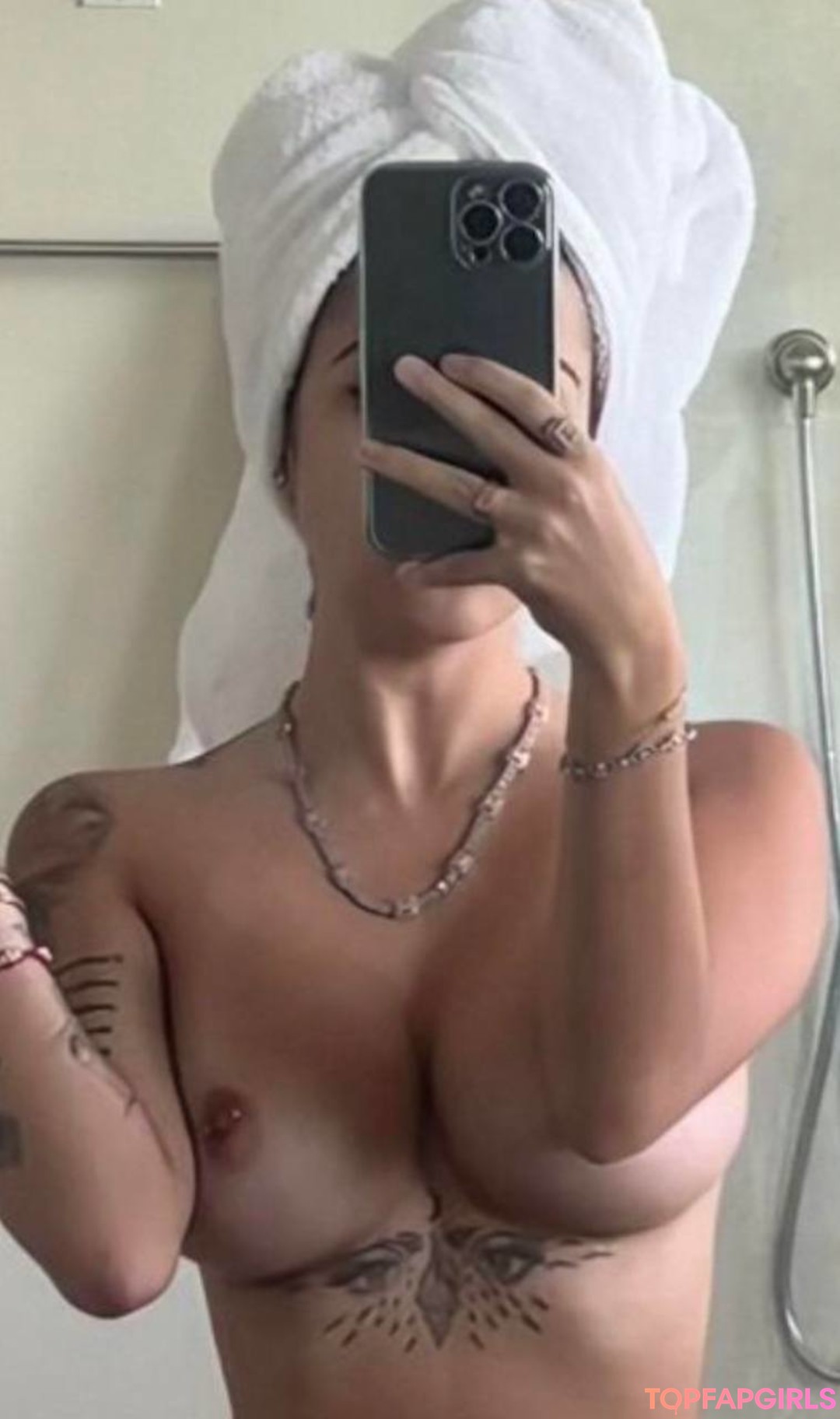 Malu Trevejo nude leaked OnlyFans photo #585