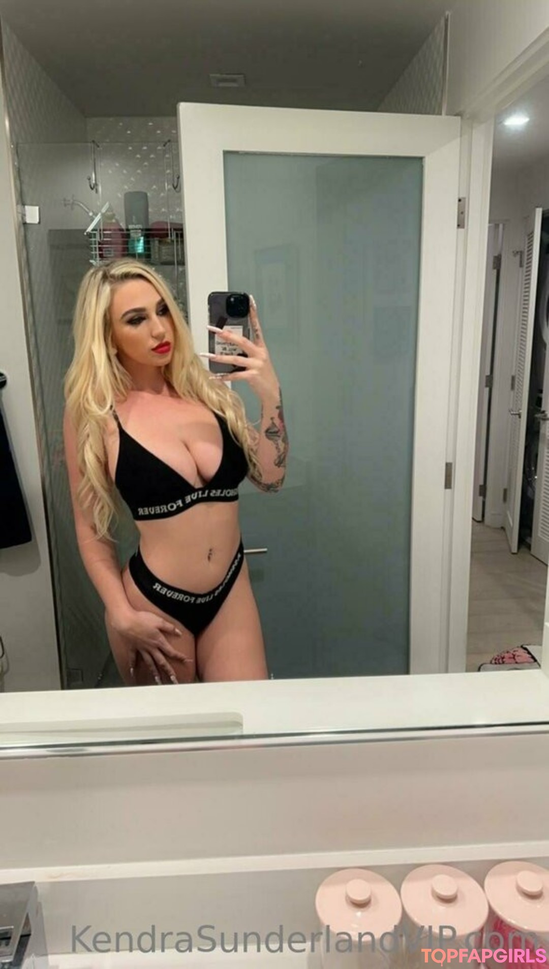 Kendra Sunderland nude leaked OnlyFans photo #575