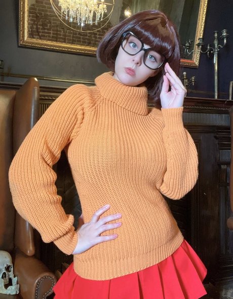 Naken läckt OnlyFans-bild av Disharmonica