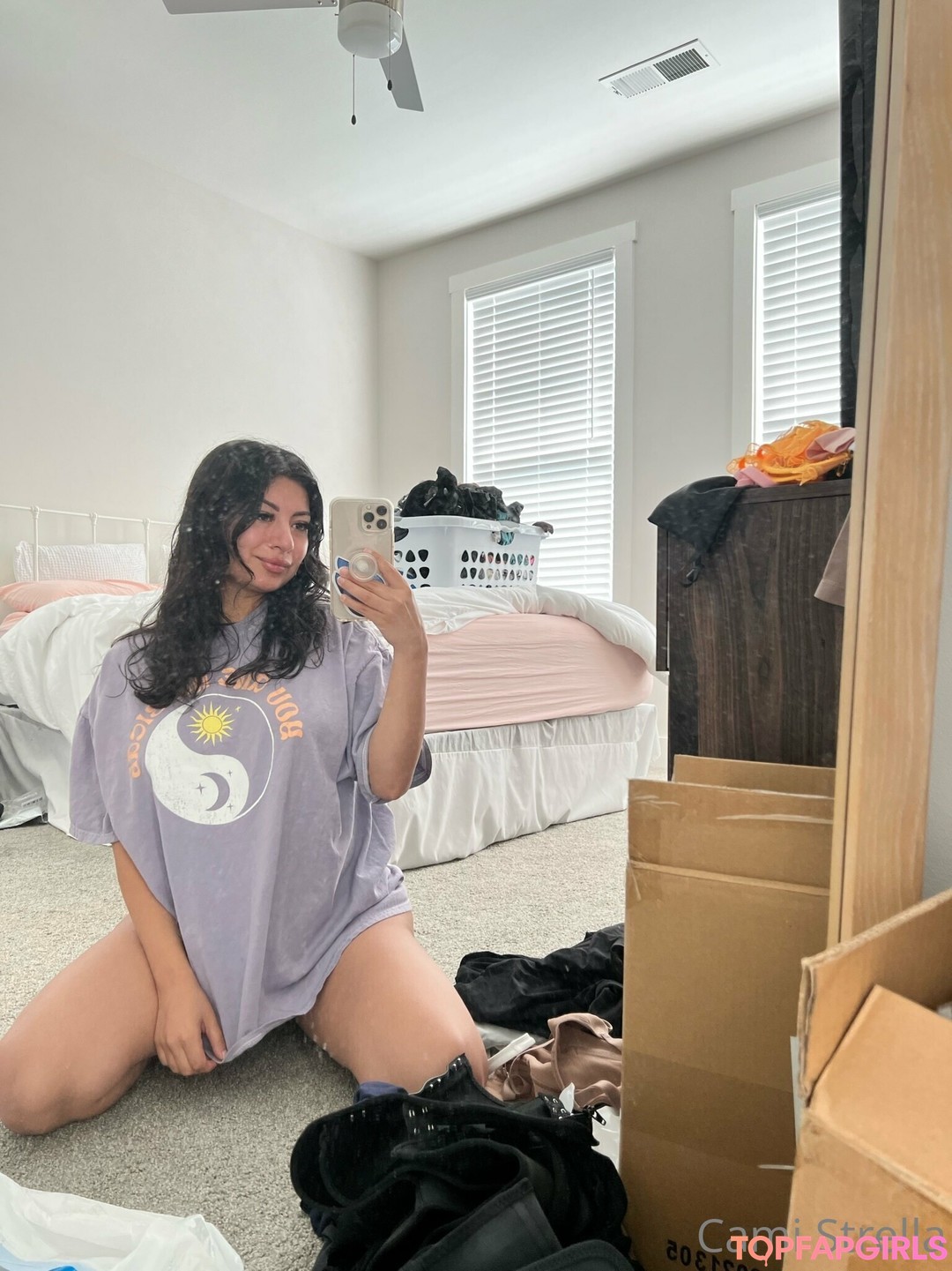 Naken läckt OnlyFans-bild av Cami Strella #14