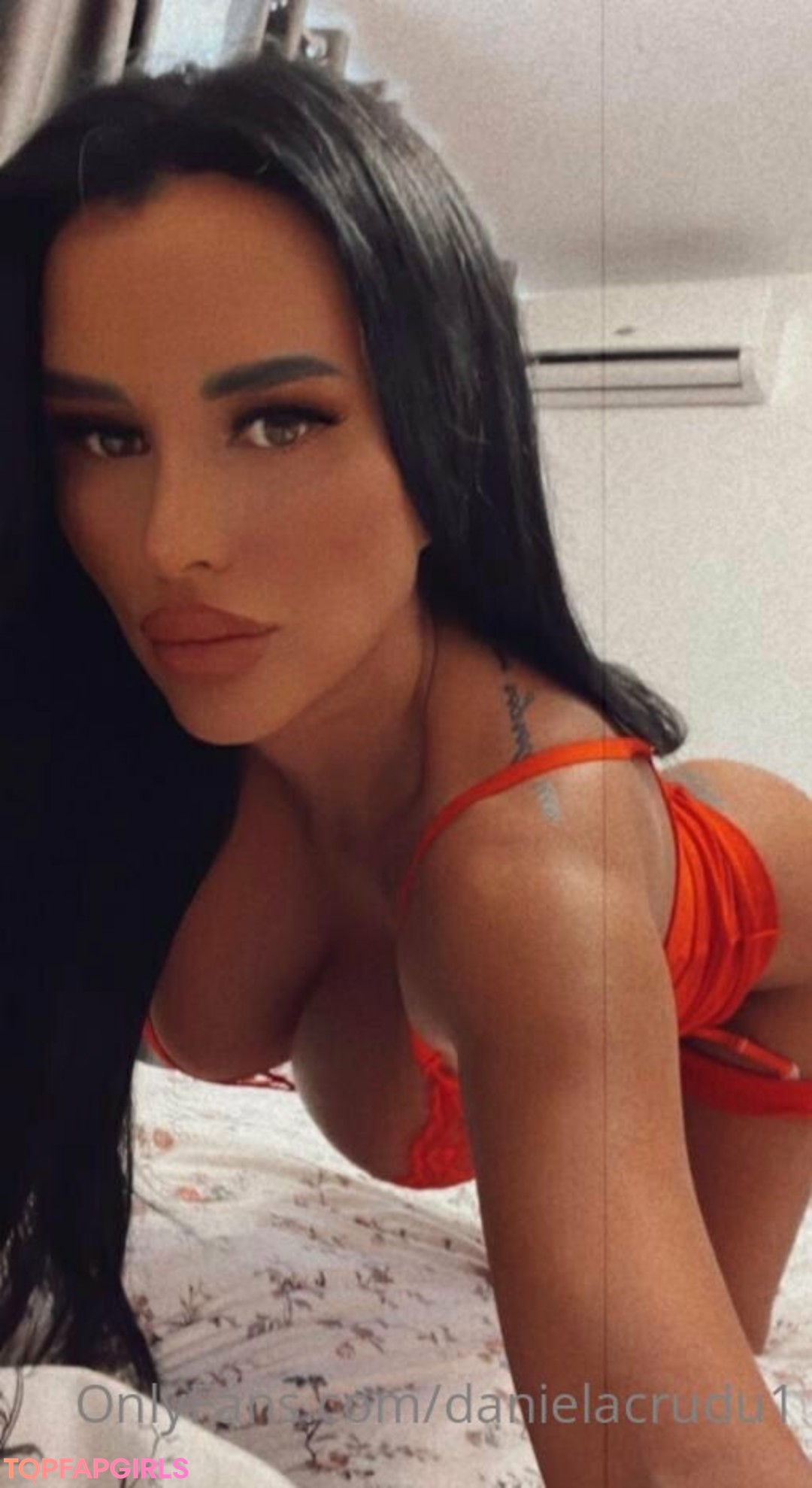 Nahá fotka uniklých OnlyFans od Daniela Crudu #20