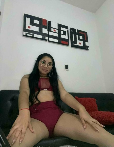 Angelahot21
