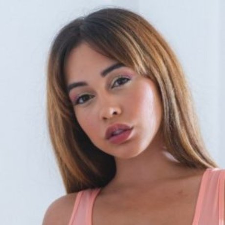 Naken läckt OnlyFans-bild av Ginebra Bellucci