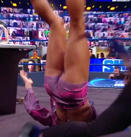 WWE Sasha Banks