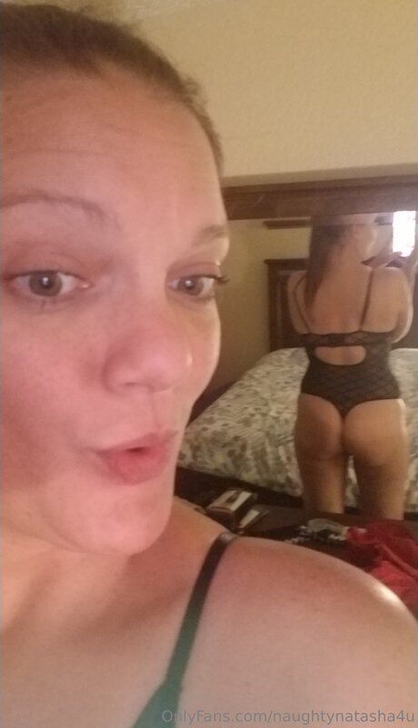 Naughtynatasha4u