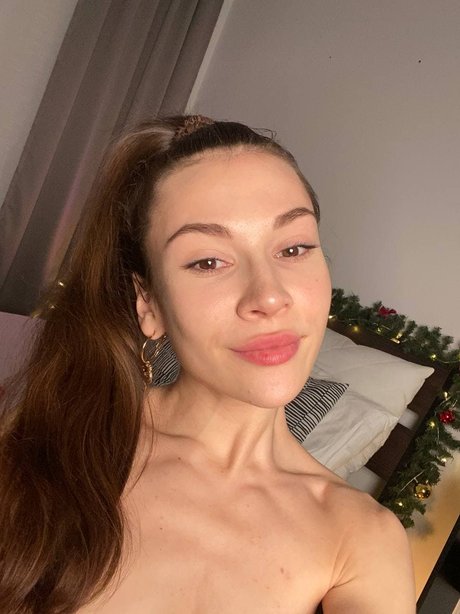 Sophie and Eva Purelovecult