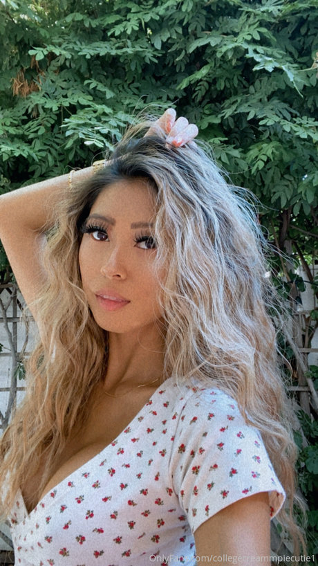 Naken läckt OnlyFans-bild av Jamie Luna