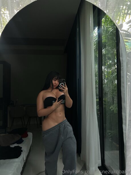 Itsnezukobaby OnlyFans泄露裸照