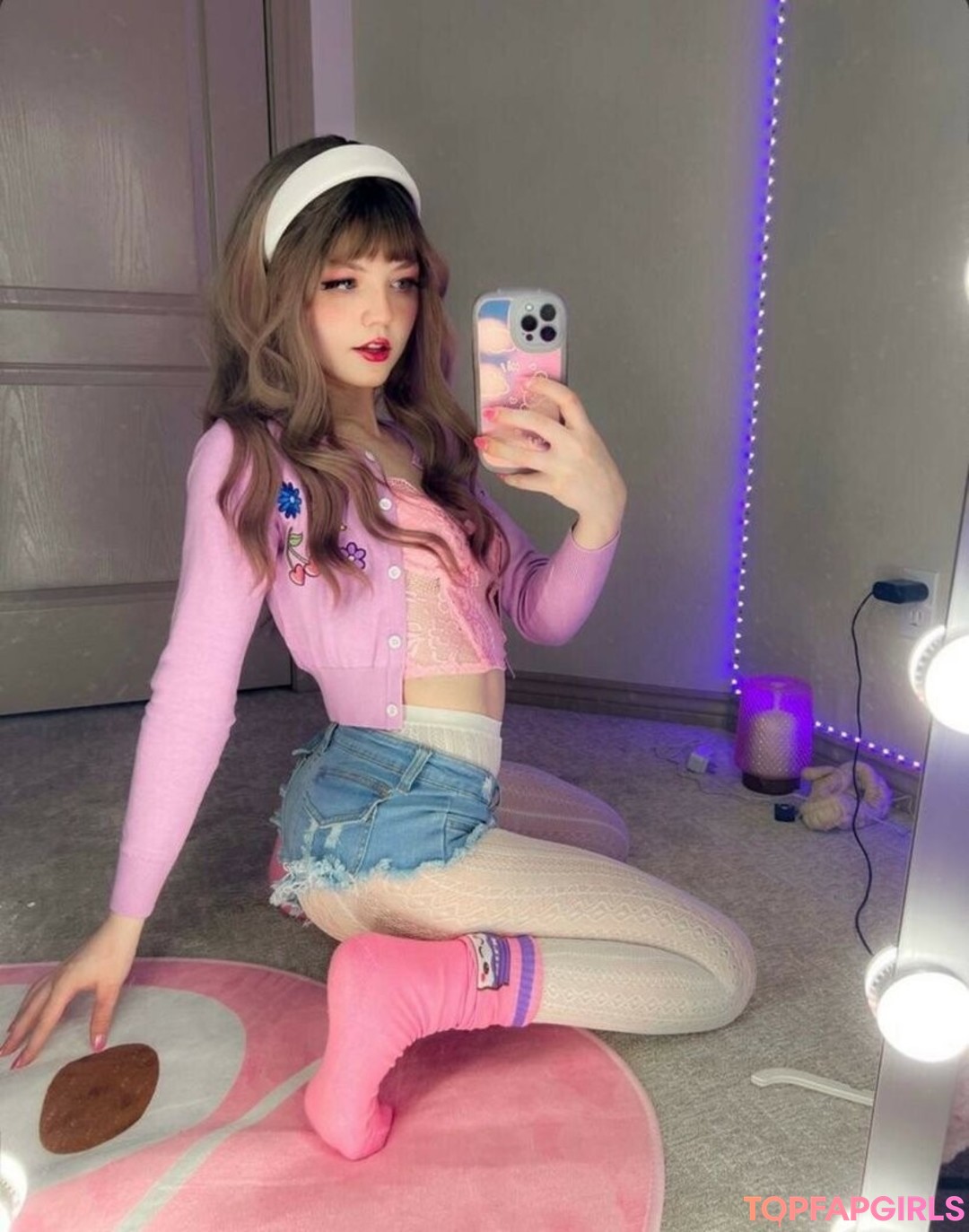 Strawbeariemilkk nude leaked OnlyFans photo #1649