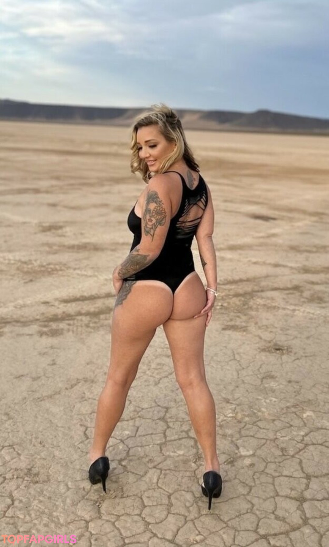 Christina Model nude leaked OnlyFans photo #1160