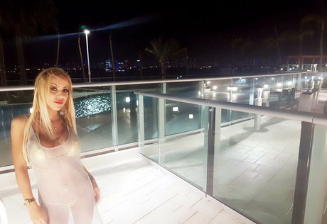 Naken läckt OnlyFans-bild av Melodystarofficial