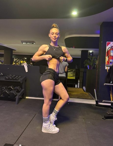 Nahá fotka uniklých OnlyFans od Scarlett Fox