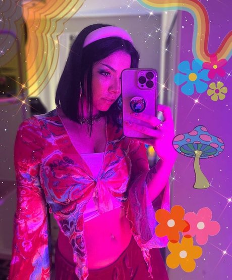 Luna Bloom