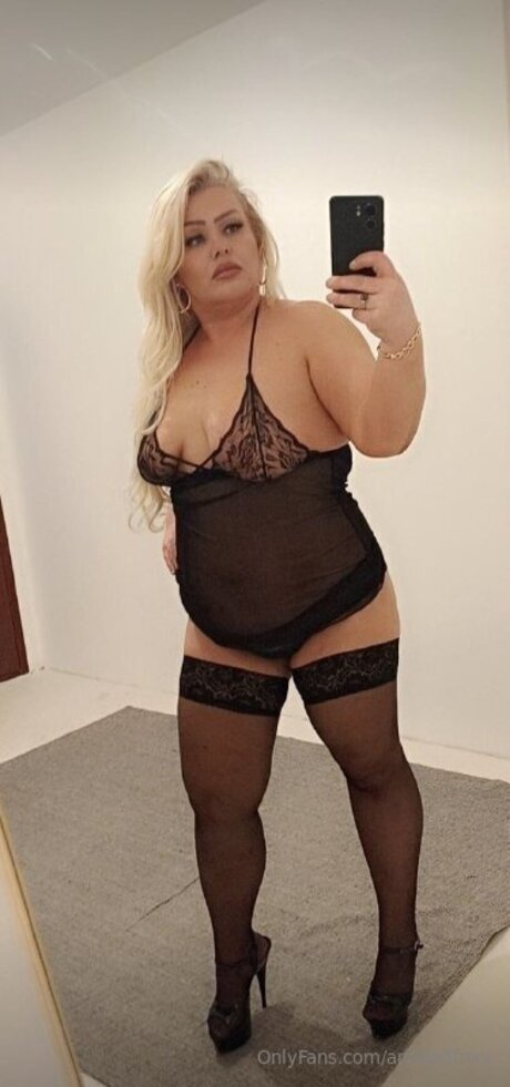 Ariannafoxx