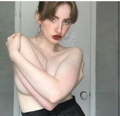 Ellie Zalar