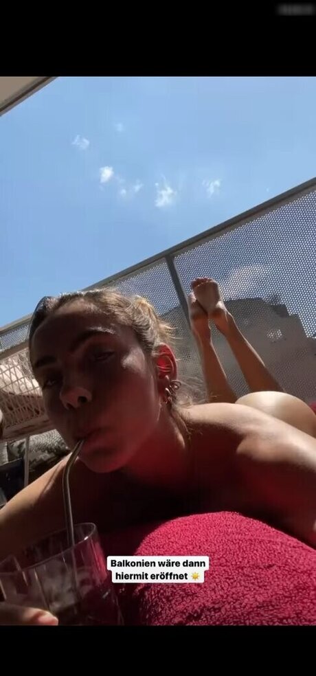 Naken lekkede OnlyFans-bilde av Herstoryfeed