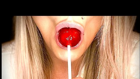 Nahá fotka uniklých OnlyFans od Lacey