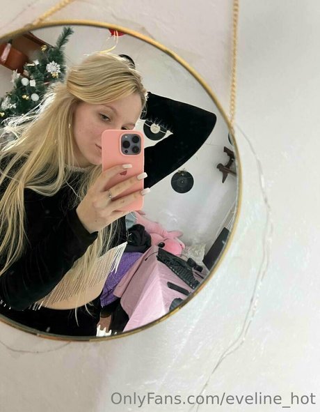 Eveline_hot