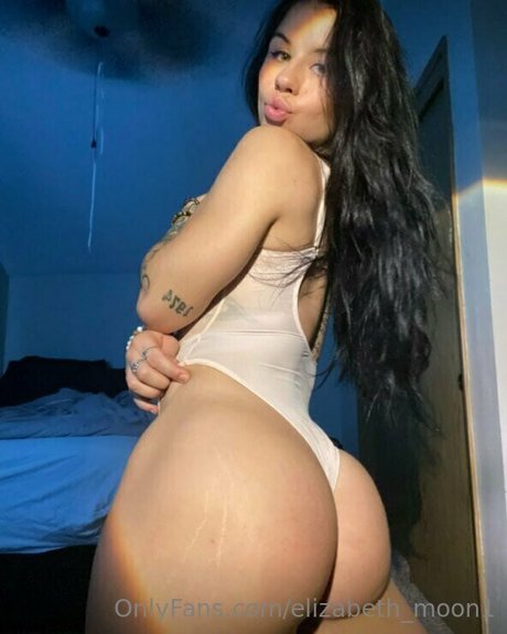 Elizabeth_moon1