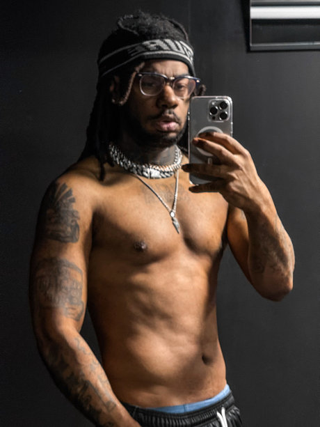Naken lekkede OnlyFans-bilde av Luke