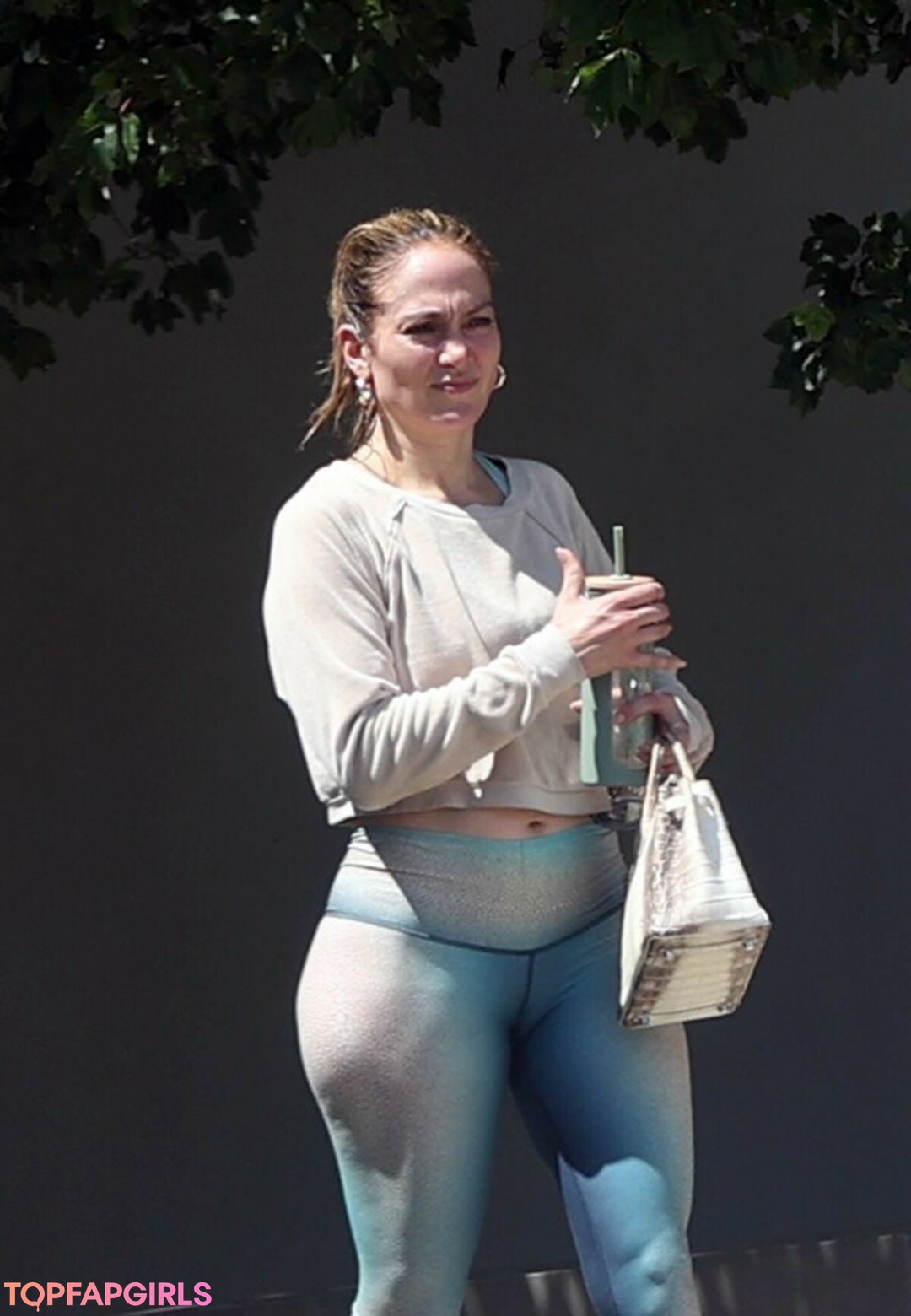 Jennifer Lopez nude leaked OnlyFans photo #1135