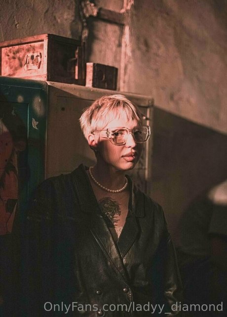 Ladyy_diamond