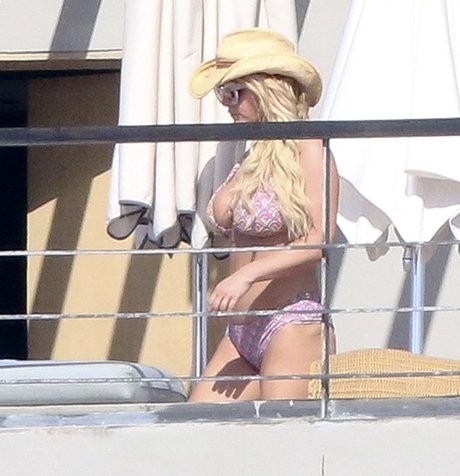 Jessica Simpson