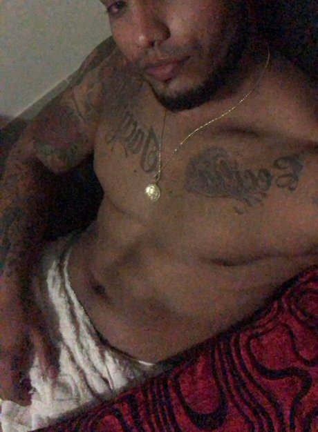 Nahá fotka uniklých OnlyFans od Jay Alexander Rosario Cespedes
