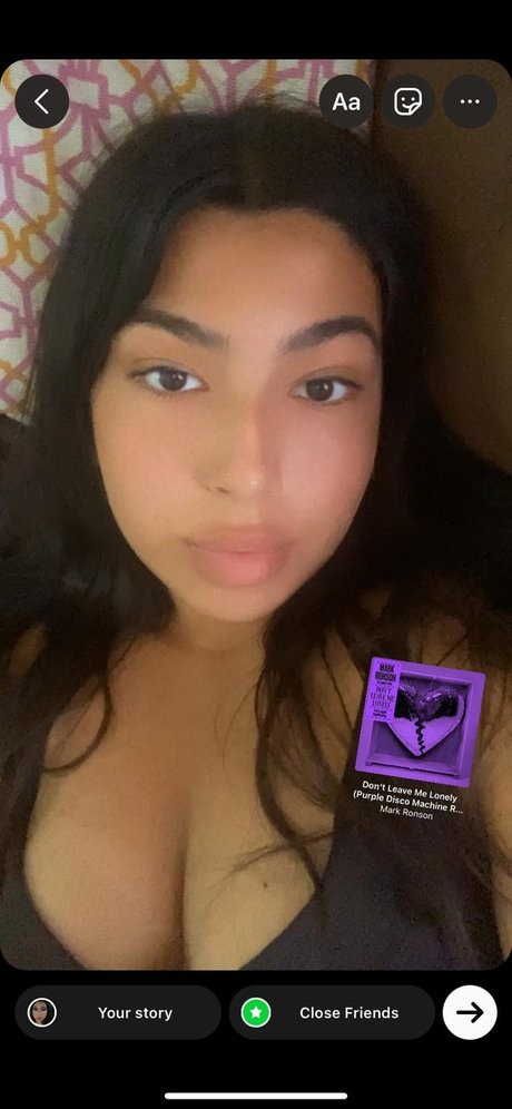 Nahá fotka uniklých OnlyFans od Ava