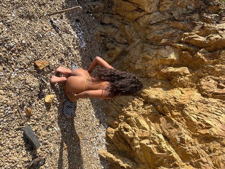 Nahá fotka uniklých OnlyFans od Lana
