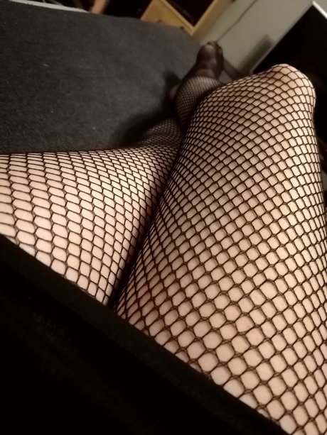 Nahá fotka uniklých OnlyFans od Yoursmoni