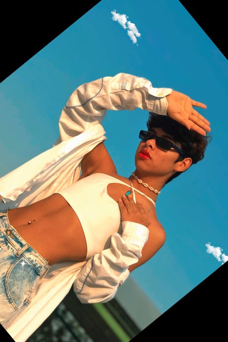 Nøgent lækket OnlyFans-billede af Saul De La Rosa