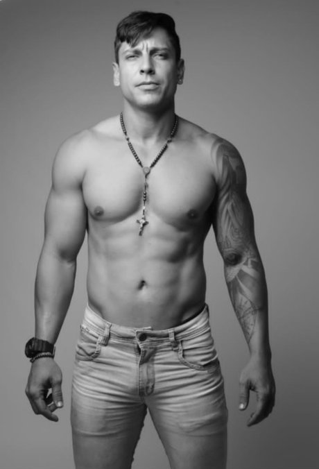 Foto di nudo di fuga di OnlyFans di Guineto