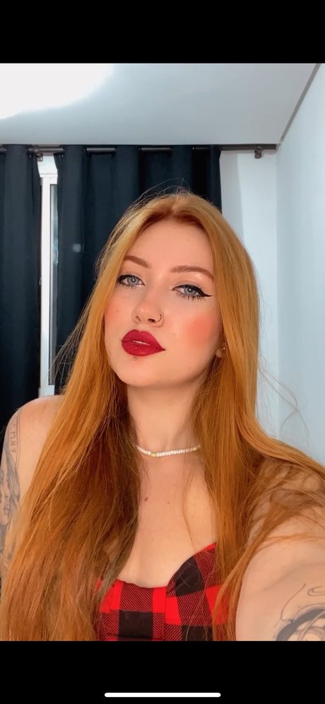 Thais Vargas  nude leaked OnlyFans photo