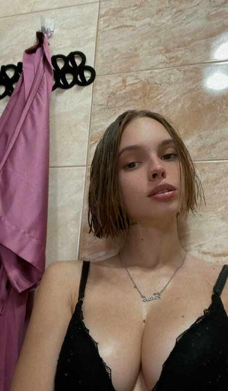 Naken läckt OnlyFans-bild av Trishbabe