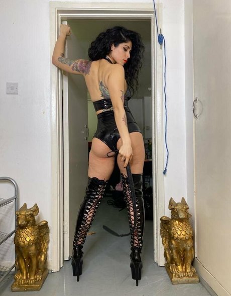 Mistresssophiasahara