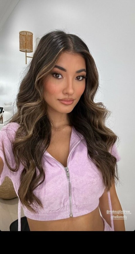 Leah Perkins & Mimi Perkins