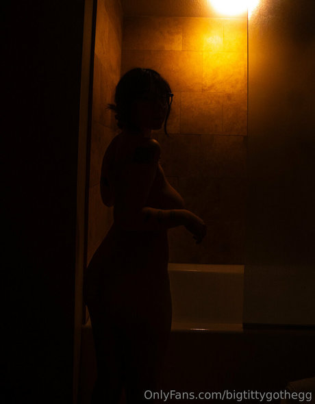 Bigtittygothegg