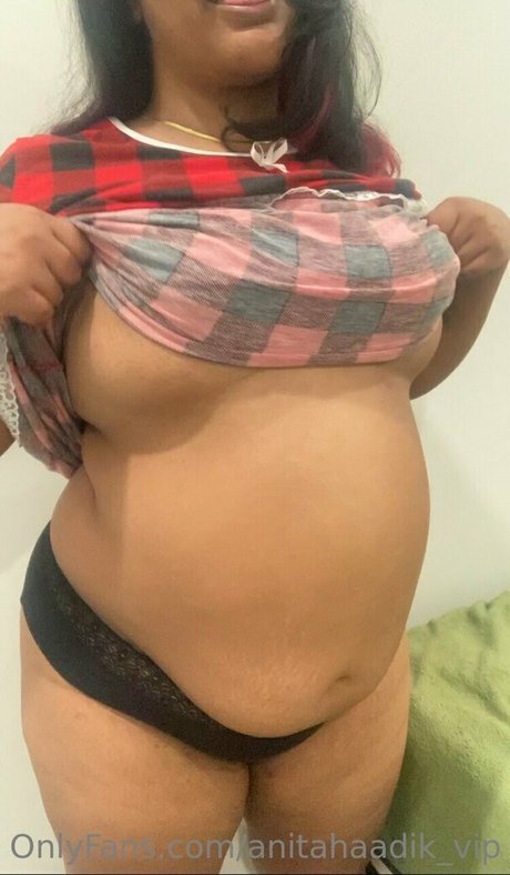 Anitahaadik_vip