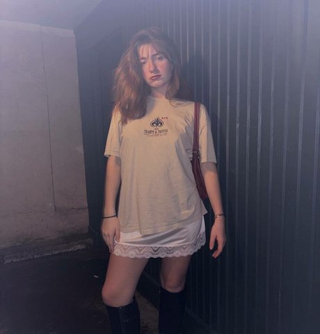 Lizzie Sennott
