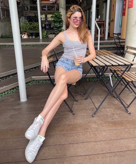 Kimberly Apasara Thomas