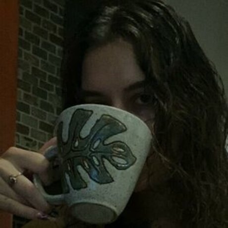 Naakte gelekte OnlyFans-foto van Itsmeannemarie