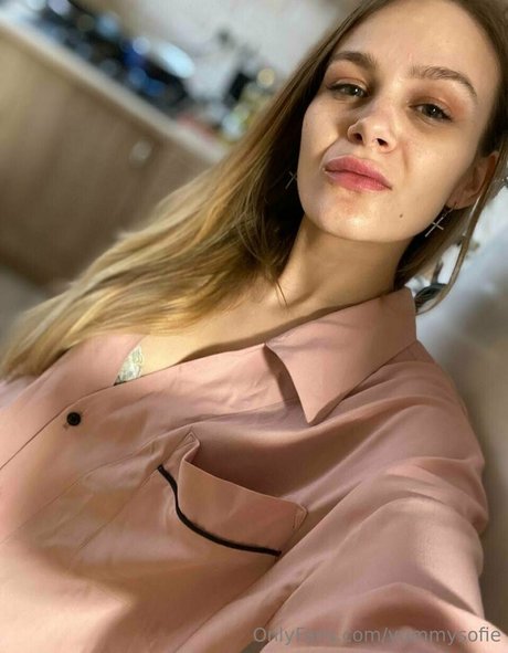 Naken läckt OnlyFans-bild av Yummysofie