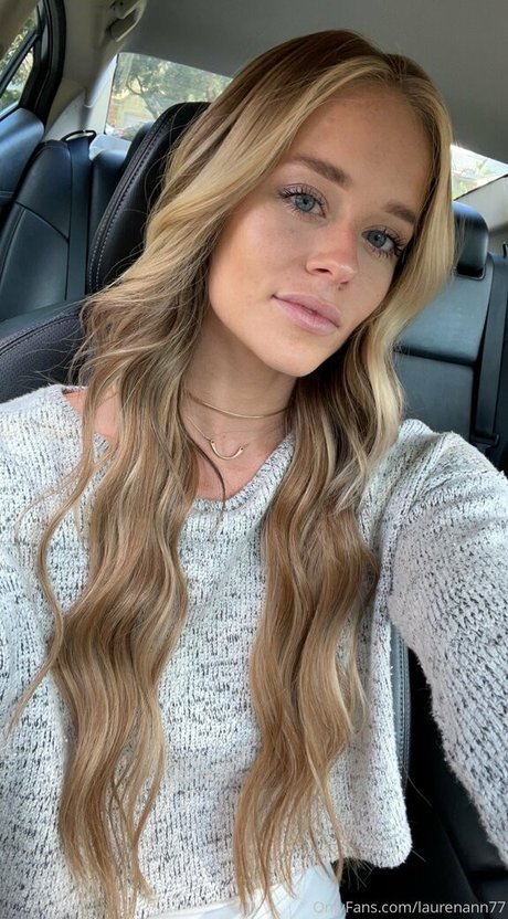 Laurenann77
