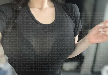 Nagie wyciekłe zdjęcie OnlyFans od Mymoodnoblue