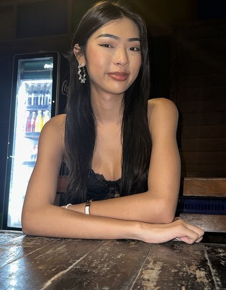 Foto nua vazada do OnlyFans de Sglily