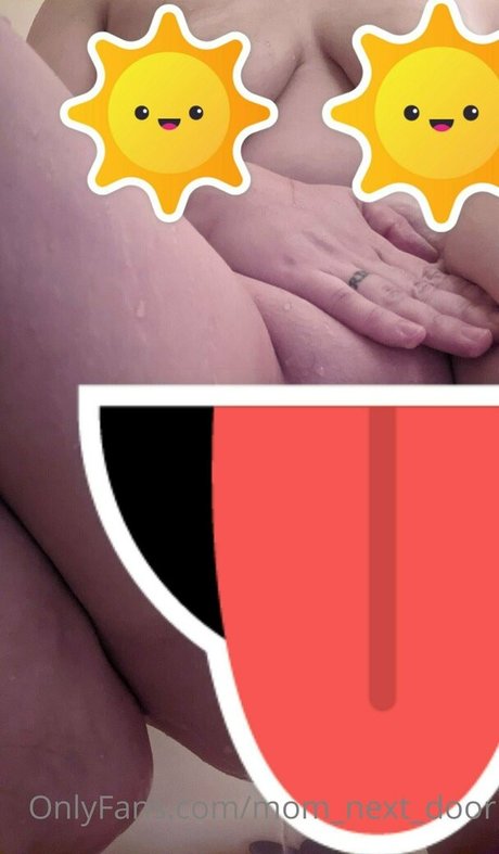 Mom_next_door