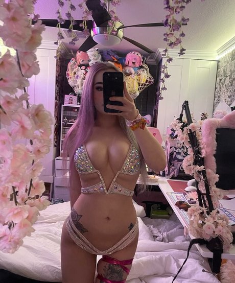 Foto di nudo di fuga di OnlyFans di Babykae