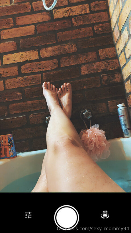 Sexy Mommy94