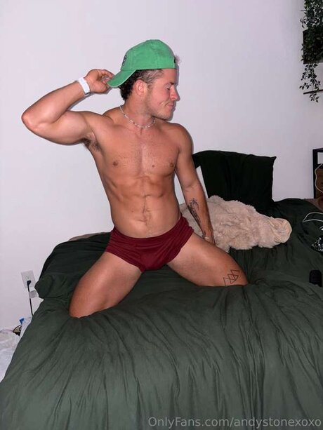 Alaston vuotanut OnlyFans-kuva Andystonexoxo